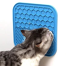 Poursweet Dog Lick Mat with Suction Cups Slow Feeders Licking Pet Anxiety Relief Cat Training for Food, Yogurt, Peanut Butter